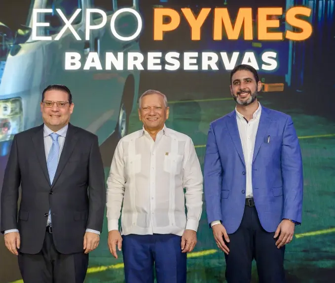 Eduardo Sanz Lovatón, doctor Leonardo Aguilera y Juan Roberto Musa.