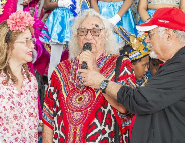 Fue dedicada al destacado folklorista Dagoberto Tejeda.