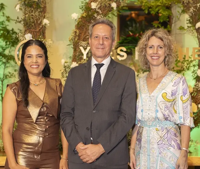 Marlene Mejía, Oliver Pellín y Sonia Barbry.