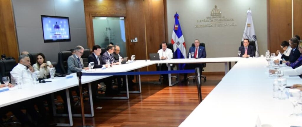 La comisión amplía diálogo con sectores frente a crisis en Irán