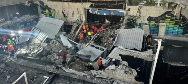 El techo de la discoteca el Jet Set se desplomó en la madrugada del ocho de abril de 2025 sepultando a los presentes consigo.