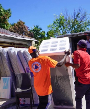 Afectados en Pantoja y Palmarejo recibieron ayudas.