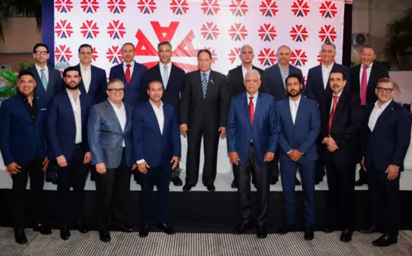 9_Miembros de Anadive que integran la nueva directiva.