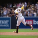 Esteury Ruiz y Miguel Andújar pegan el primer jonrón de 2026; Vlad Guerrero Jr. batea de 3-3