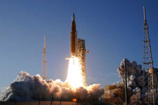 NASA Artemis Moonshot