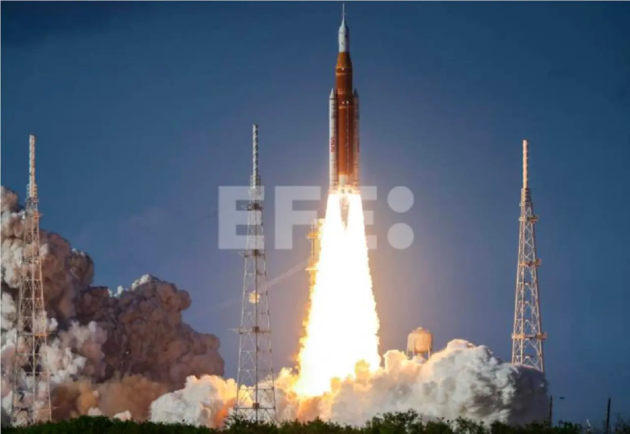 La NASA autoriza para hoy el salto final de Artemis II hacia la Luna