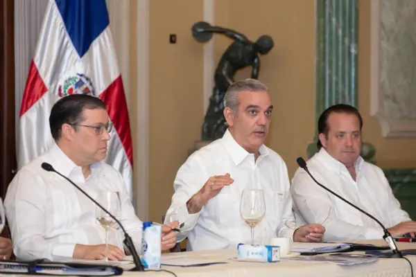 Abinader reunión con Industriales