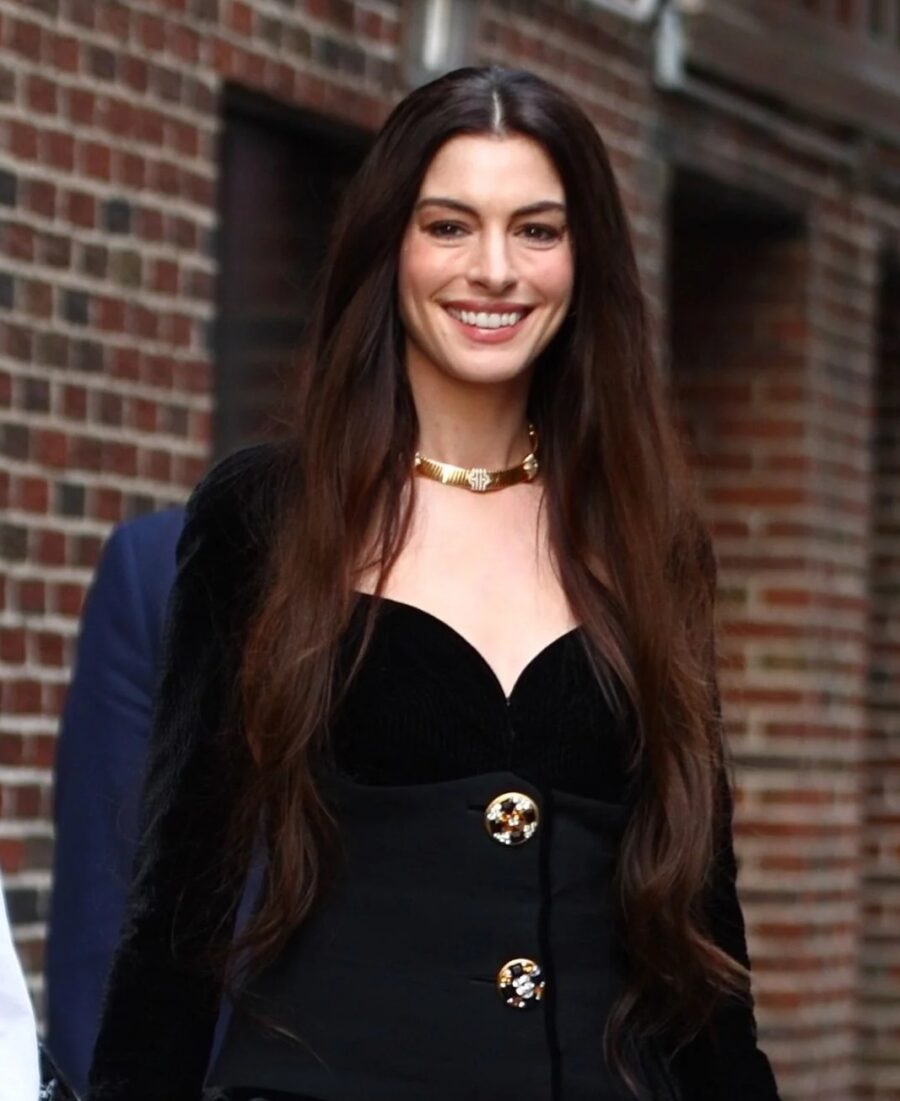 Anne Hathaway