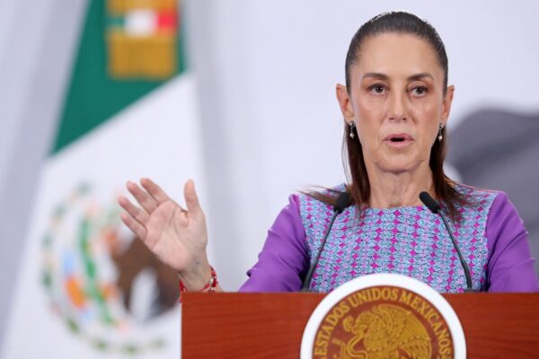 Sheinbaum evita confirmar su asistencia a la Cumbre Iberoamericana de Madrid