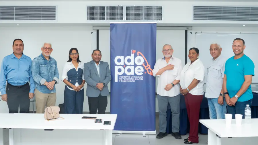 Miembros de Adopae