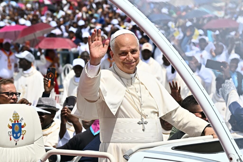 Angola-papa León-viaje