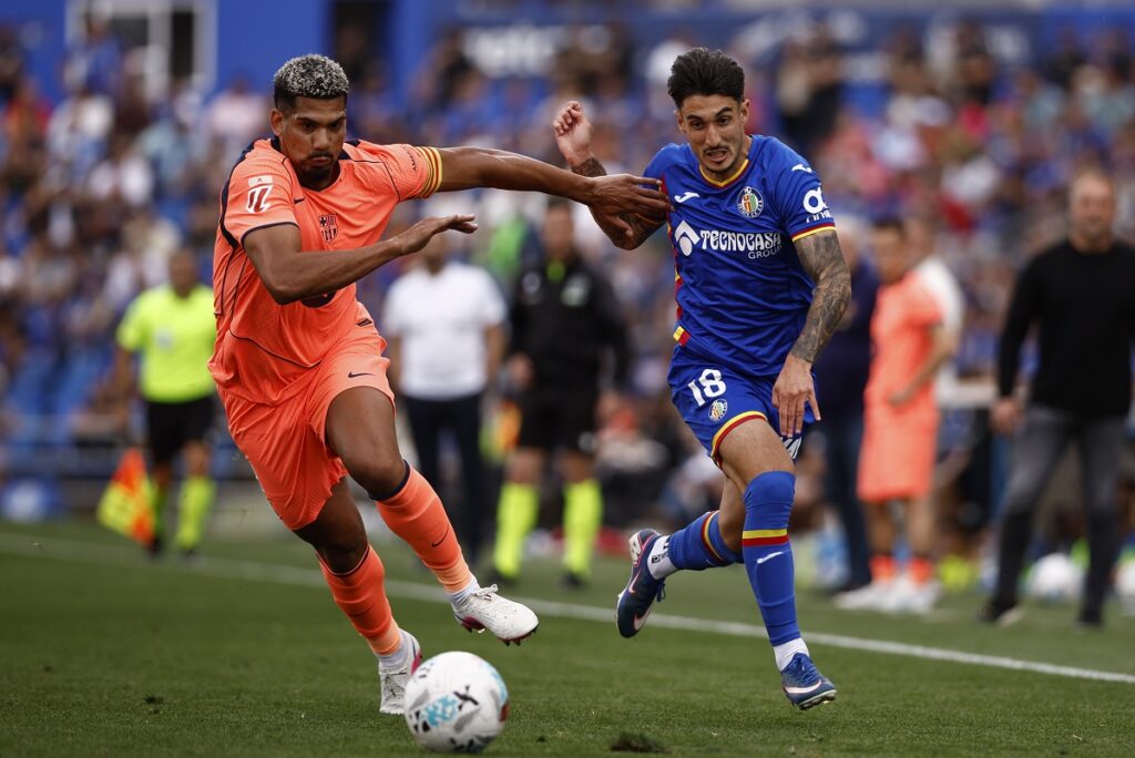 Barcelona se acerca al título de La Liga con victoria sin el lesionado Yamal