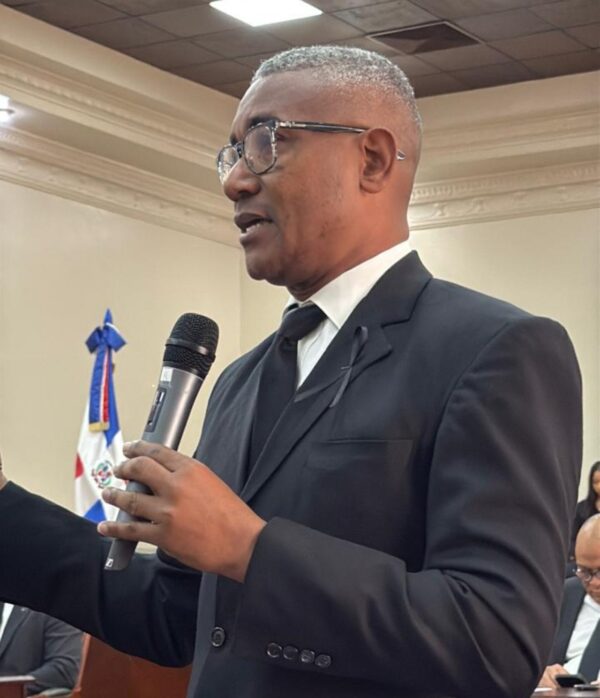 Franklin Ferreras (1)