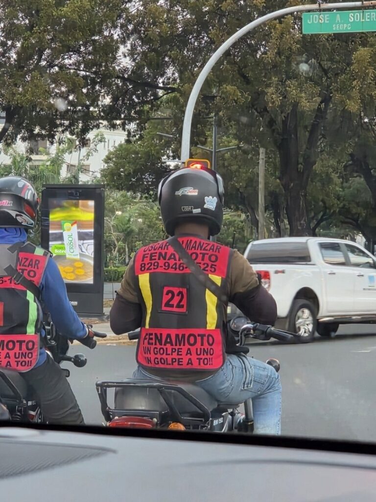 Accidentes, persecuciones y muertes: el impacto de los motoristas en la seguridad vial