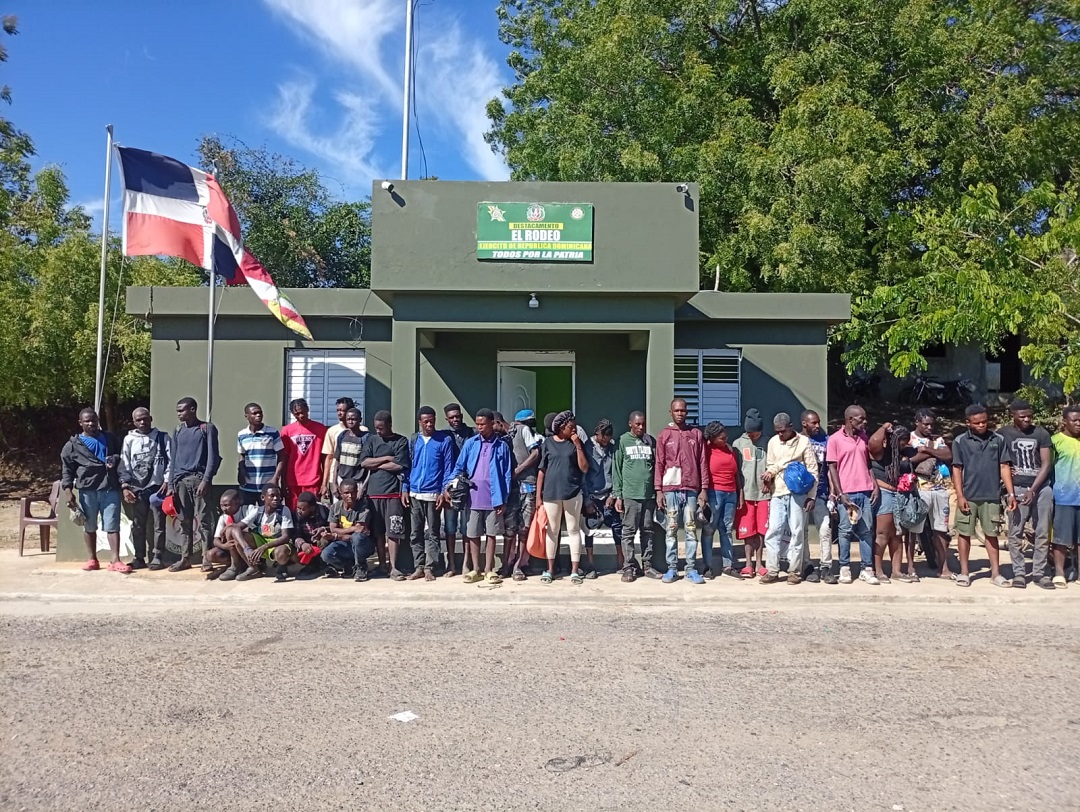 Detienen 76 haitianos en operativos realizados en las últimas 48 horas