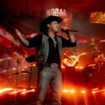 ¡La lluvia no paró la fiesta! Christian Nodal y su Pal Cora Tour cautivan Altos de Chavón
