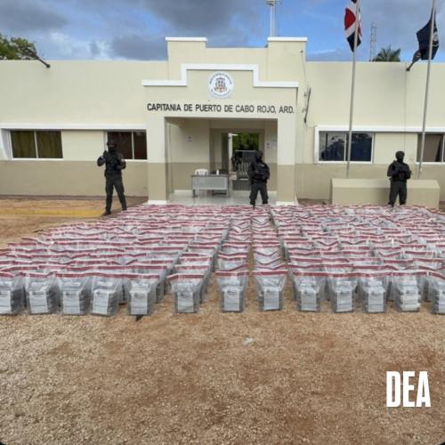 Participación de la DEA fue clave en incautación de 1.7 toneladas de cocaína en Pedernales