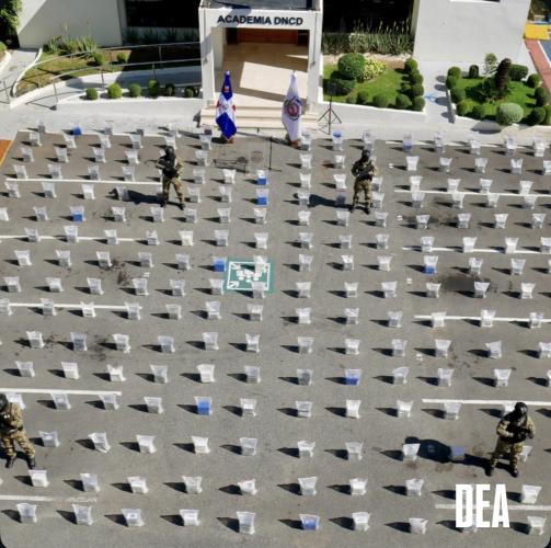 Participación de la DEA fue clave en incautación de 1.7 toneladas de cocaína en Pedernales