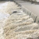 Ríos de Puerto Plata se desbordan tras intensas lluvias y provocan daños