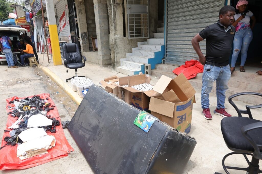 Lluvias dejan pérdidas en La 800; denuncian que ayudas no llegan a todos