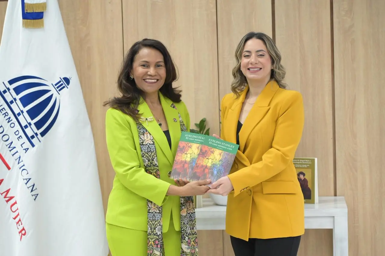 Ministerio de la Mujer conmemora natalicio de Abigail Mejía con conferencia sobre la voz femenina en RD