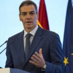 El Gobierno español regularizará a medio millón de migrantes