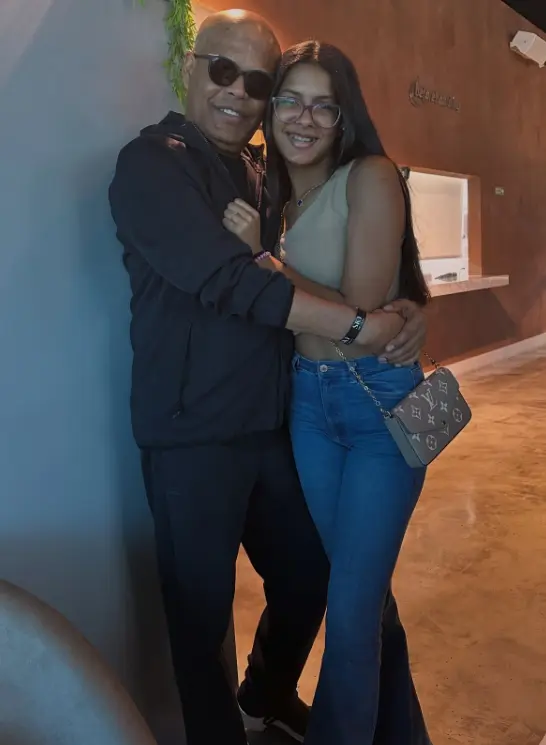 Rubby Pérez junto a su hija Ana Beatriz