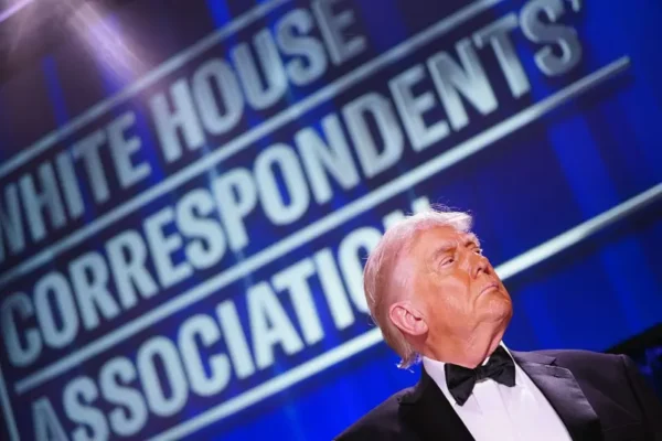 Trump, minutos antes del tiroteo en la cena de Corresponsales.