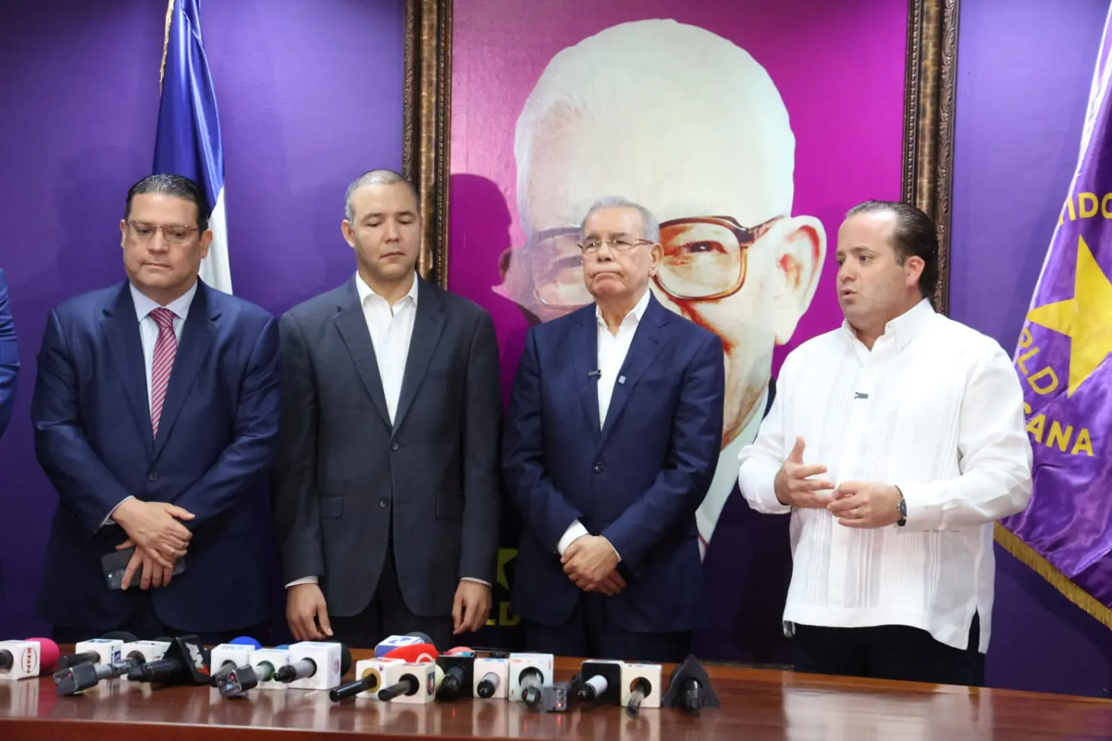 Danilo Medina se muestra esperanzado de que conflicto del medio oriente llegue a su fin