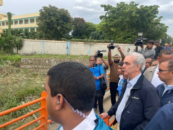 Presidente Luis Abinader recorrido vaguada