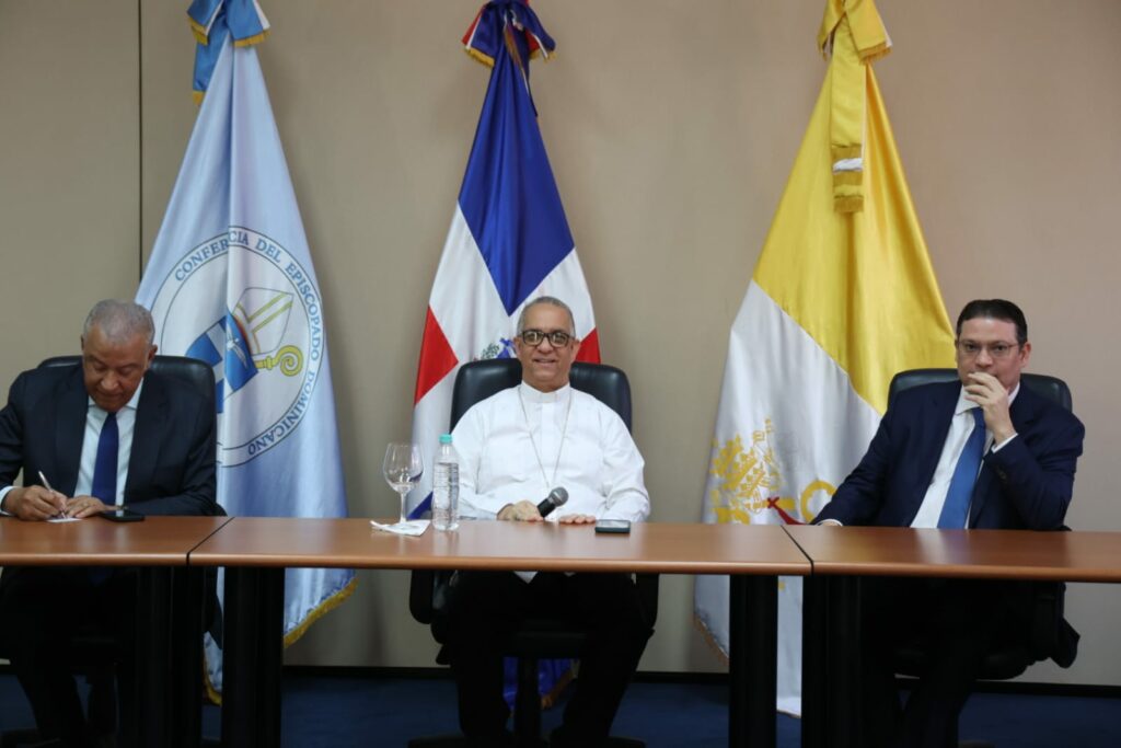 Gobierno se reúne con el Episcopado para analizar impacto de la crisis internacional