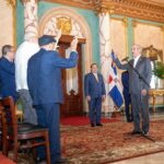 Presidente Abinader juramenta comisión para la puesta en funcionamiento del Museo Histórico de la Gesta de Abril