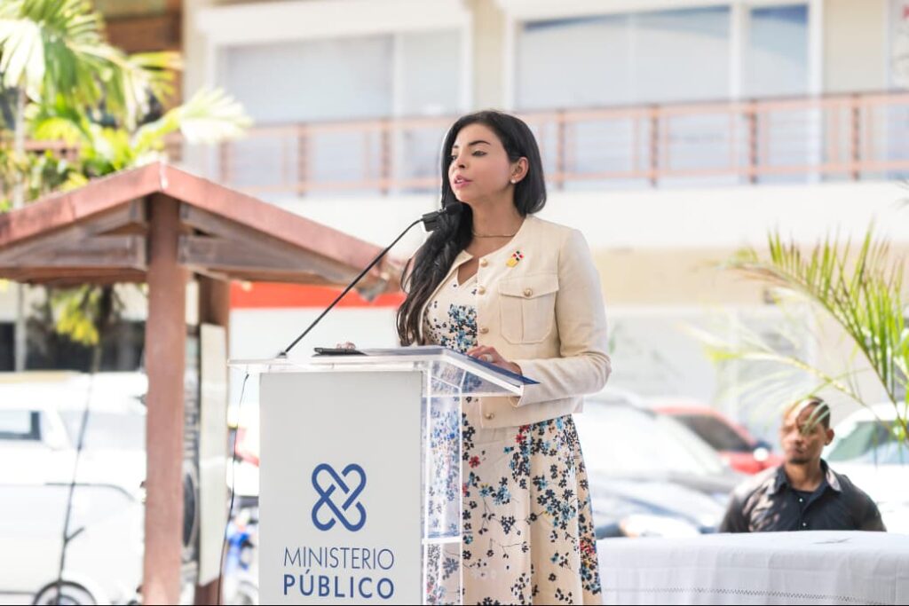 Procuradora inaugura Unidad de Víctimas de Violencia Género en Jarabacoa