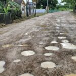 Deploran mal estado carretera Villa Isabela-El Estrecho; es tortuoso transitar por esa vía