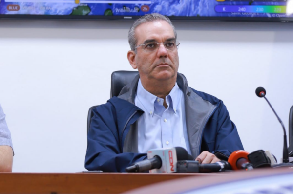 abinader-coe-emergencia