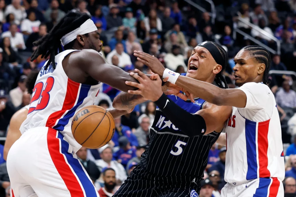 Cade Cunningham salva a los Pistons cuando estaban al borde de la eliminación