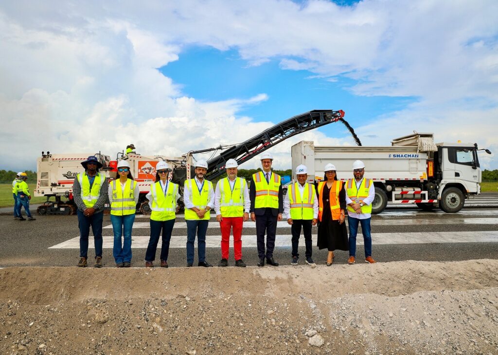 Inician trabajos de rehabilitación en pista principal del AILA