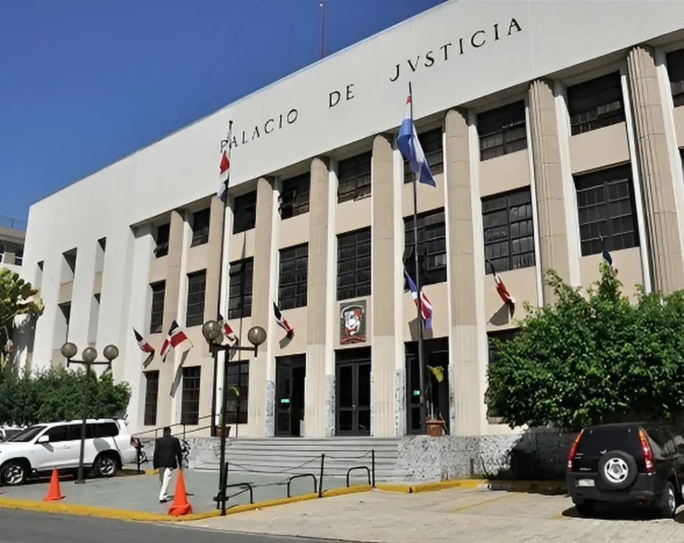 Poder Judicial implementa medidas para garantizar suministro de agua en Palacio de Justicia de Ciudad Nueva