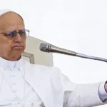El papa critica una economía que prefiere el comercio de armas al respeto por la vida