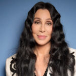Cher cumple 80 años desafiando el tiempo como gran diva de la cultura pop