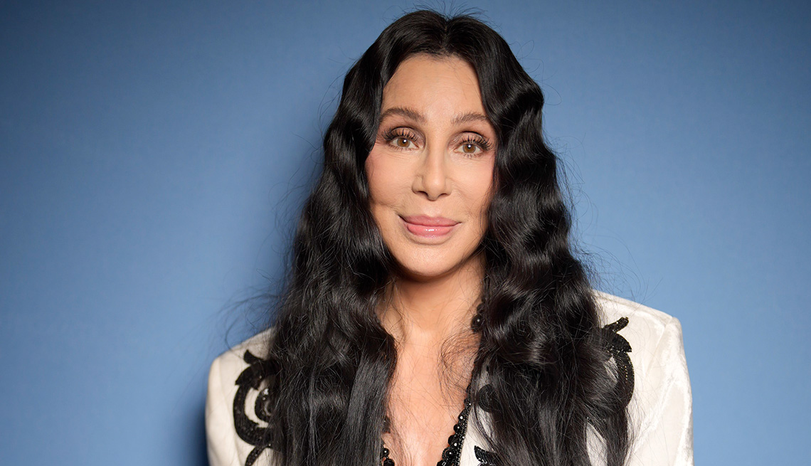 Cher cumple 80 años desafiando el tiempo como gran diva de la cultura pop