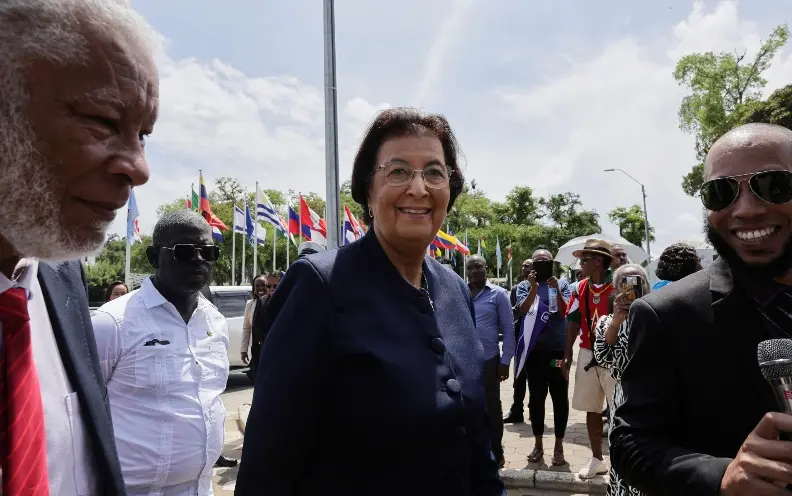 Jennifer Greelings también visitará   el Congreso Nacional.