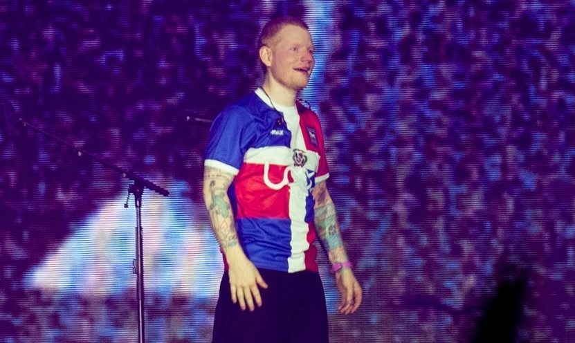 Ed Sheeran da clase magistral de música en vivo en Santo Domingo