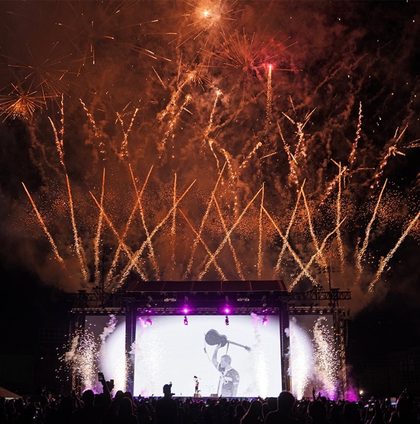 Ed Sheeran da clase magistral de música en vivo en Santo Domingo