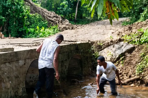 El cuerpo del niño Llenas Aybar fue encontrado en el río Lebrón próximo a la autopista Duarte.