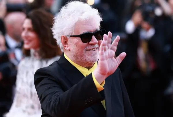 ’Amarga Navidad', la película de Pedro Almodóvar que también ha conquistado Cannes en su presentación.