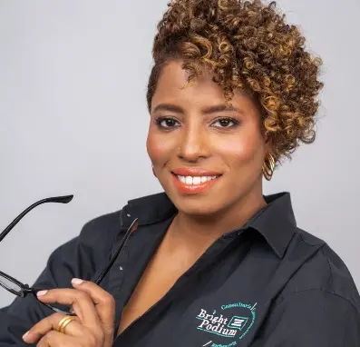 Esmerarda Montero Vargas