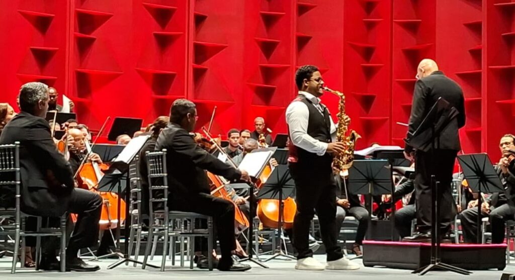“Todo Dominicano” muestra orgullo e identidad musical