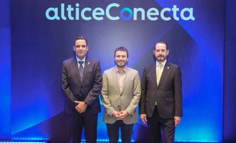 Danilo Ginebra,  José Antonio Guridi  y Mauricio Salazar.