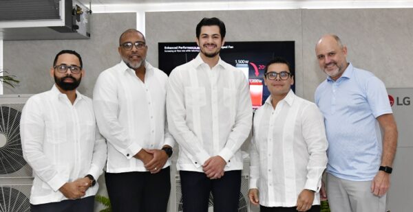 Silvio del Rosario, Roger Cruz, Sebastián Peña, César Peñailillo y José Enrique Fernández.